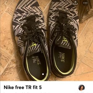 Nike free tr fit 5 tennis shoes